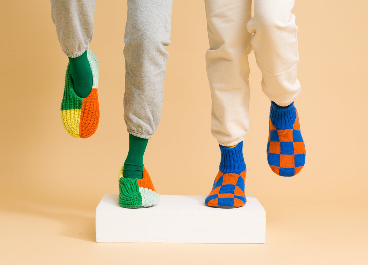 Verloop graphic colorful knit slippers and sock slippers