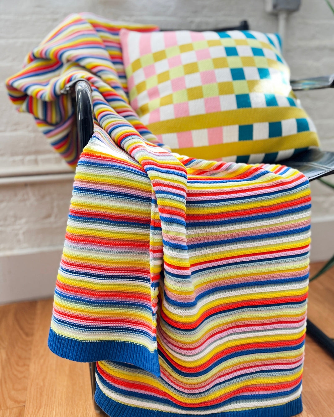 verloop colorful knit throws