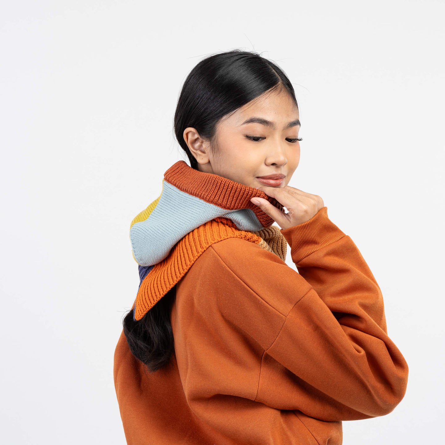 Mismatch Knit Hood