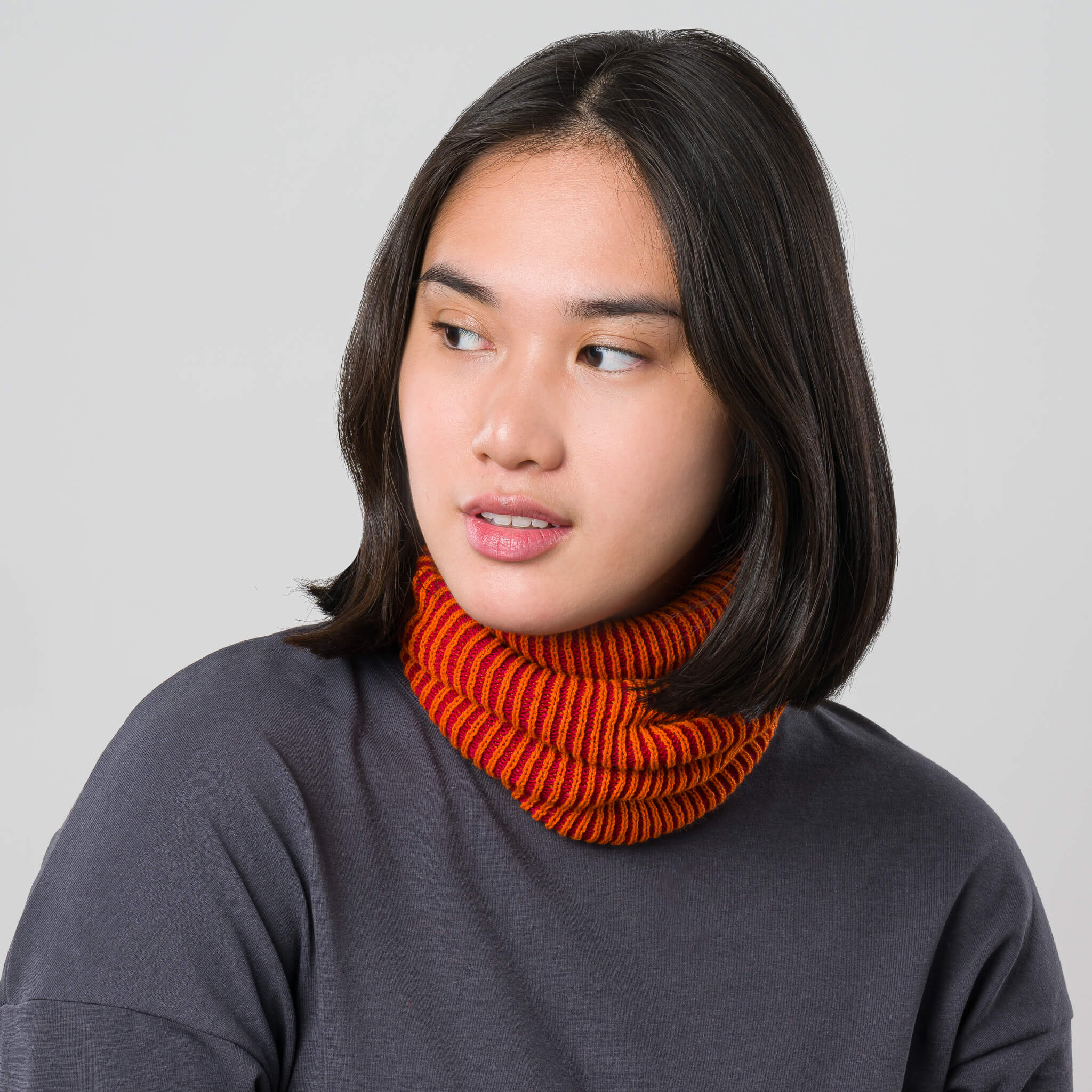 最新 NEW Colors Simple Knit Snood Two Tone Stretch Cozy Clothing