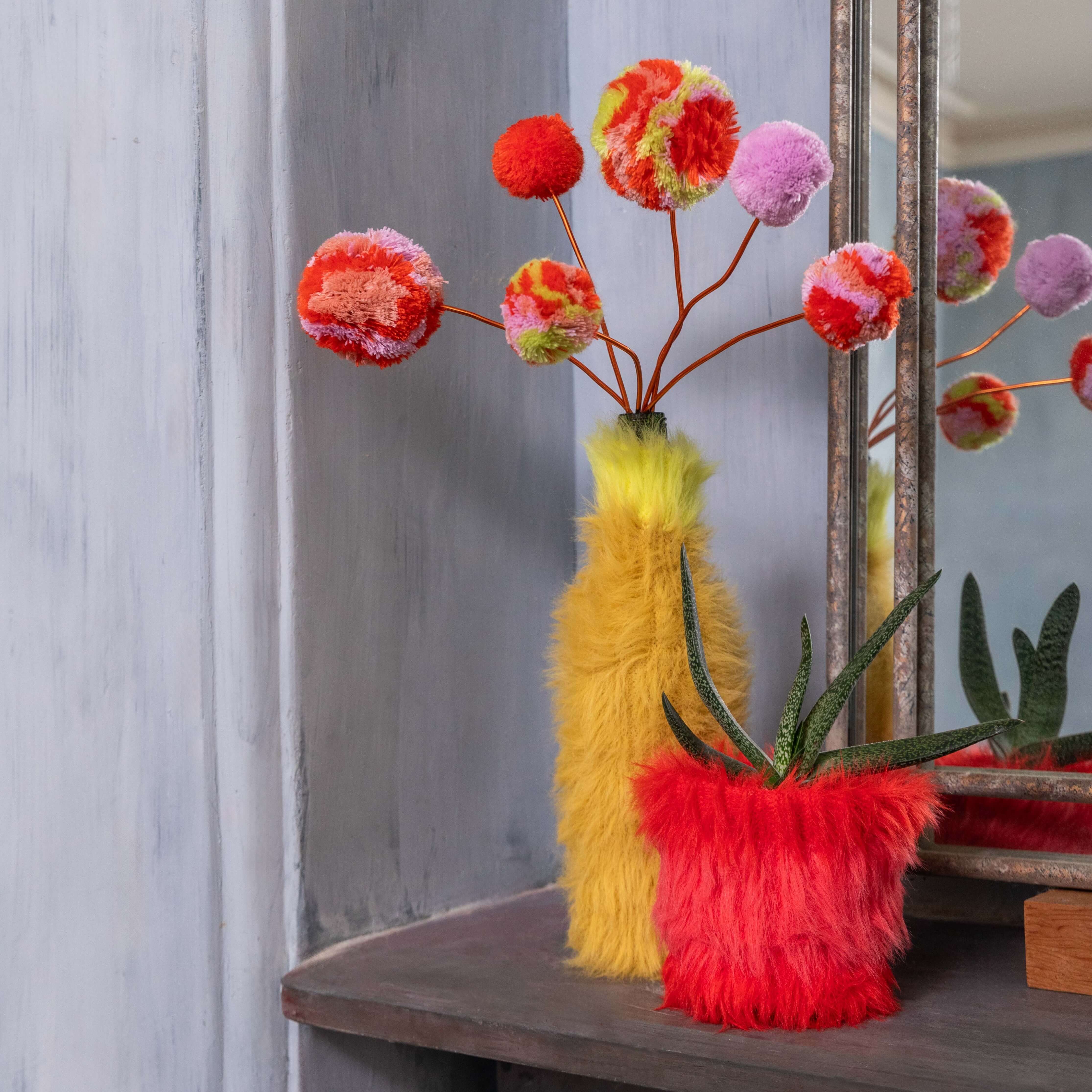 Fluffy Pom Flower Bouquet Eco friendly Vase Arrangement - Set of 6
