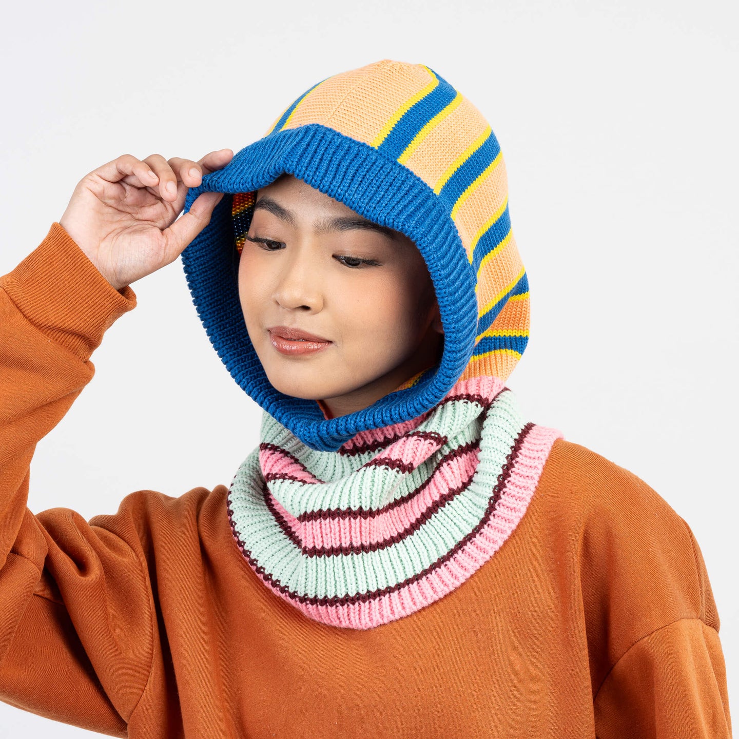 Zipper Stripe Hood