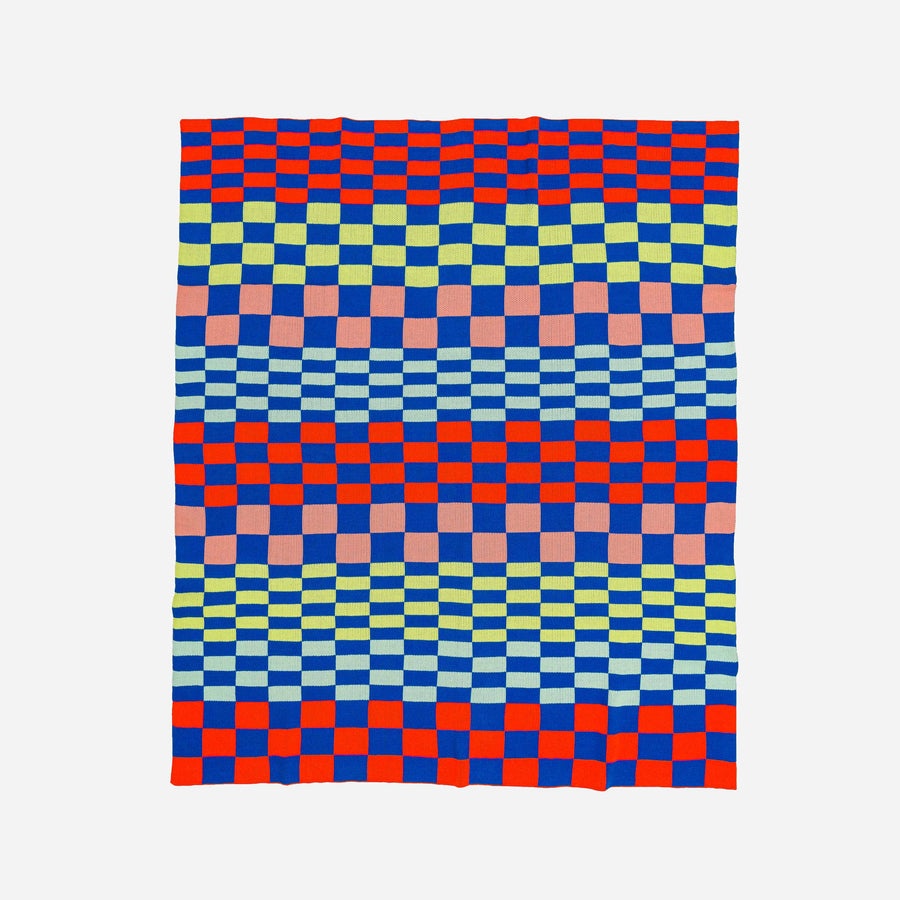 Albers Checkerboard Throw – VERLOOP | knits