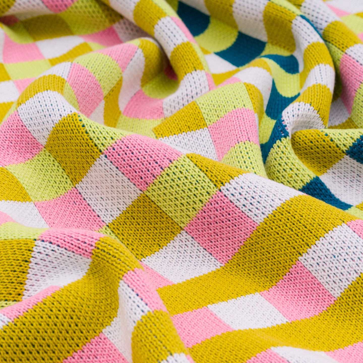 Square Square Knit Throw Checkerboard Gingham Pattern Soft Blanket Close up