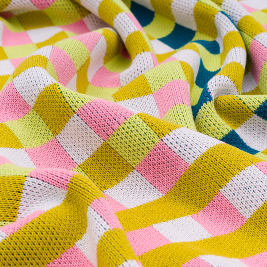 Green Pink | Square Square Knit Throw Checkerboard Gingham Pattern Soft Blanket